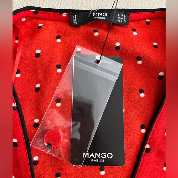 NWT - Mango Women’s Cropped Polka Dot V Neck Half Sleeve Blouse - US Size 8 - Picture 6 of 8
